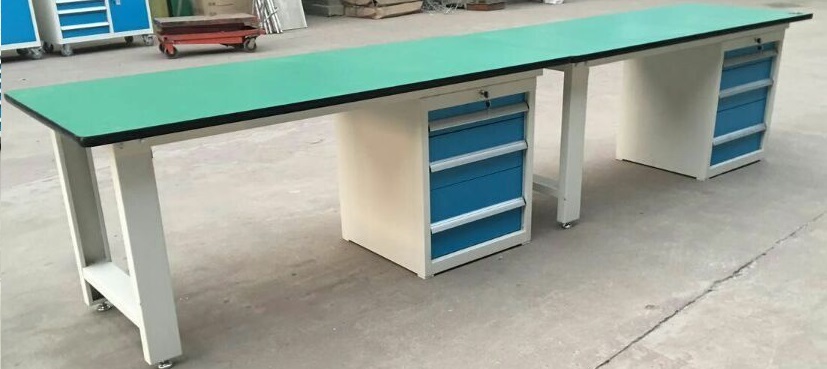 防靜電工作臺生產(chǎn)廠家--浦豐柜業(yè)鄭州工作臺廠家洛陽工作臺廠家開封工具車廠家