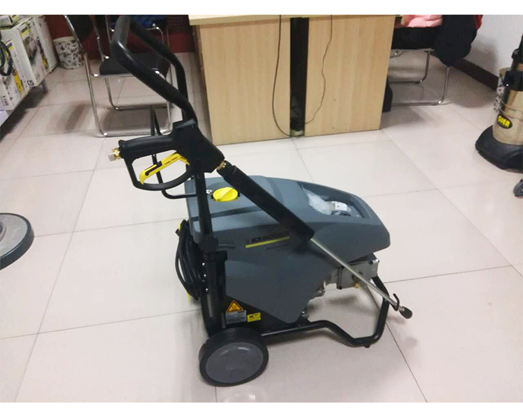 供應(yīng)HD7/11-4凱馳洗車機洗車房用清洗機