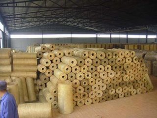 供應(yīng)巖棉保溫管殼