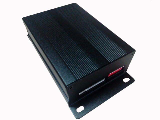 供應(yīng)東莞博銀8公里無(wú)線數(shù)傳電臺(tái)