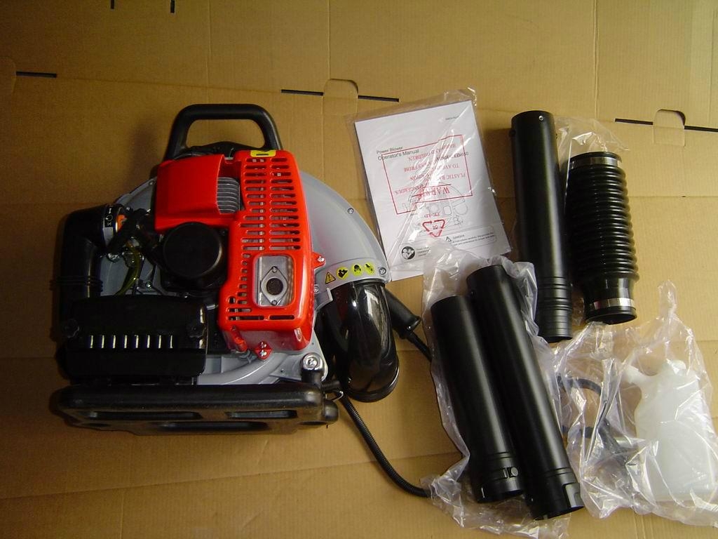 供應(yīng)用于清掃地面的機(jī)械式掃地機(jī) YJ16拖拽式掃地機(jī)