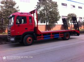 供應(yīng)江淮亮劍單橋挖機(jī)平板車