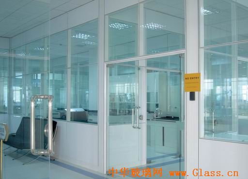 供應(yīng)用于玻璃幕墻及隔的單片防火玻璃廠家