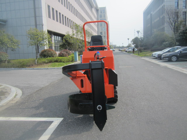 供應(yīng)挖樹機、智能挖樹機、代替人工挖樹機
