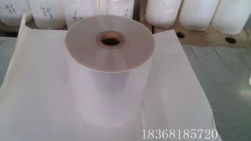 供應(yīng)用于模壓貓眼膜的PET白膜20um淋PE15克