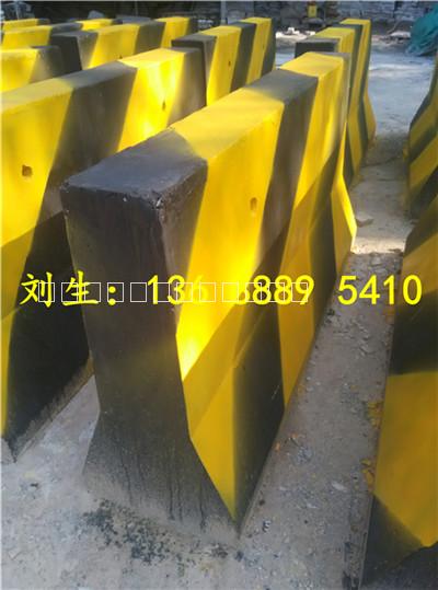 供應(yīng)廣州水泥墩 水泥隔離墩 水泥防撞墩