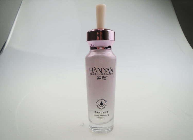 供應(yīng)韓顏玫瑰精油亮采煥白精華液40m