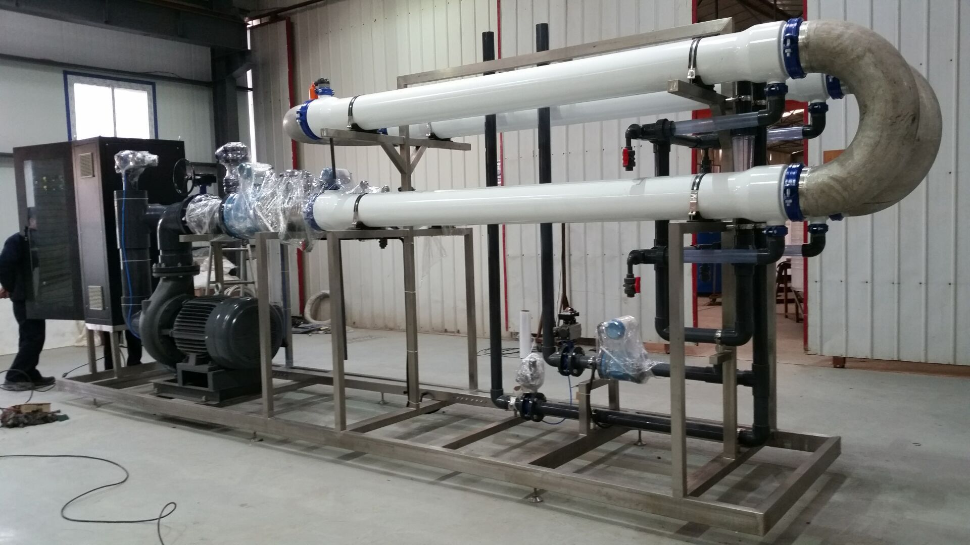 供應外置式超濾設(shè)備（UF）