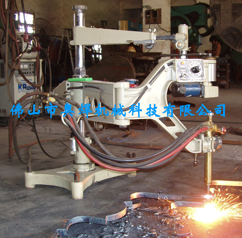 供應(yīng)CG2--150A火焰仿形切割機，自動仿形切割機價格，可照模版仿制各種圖形