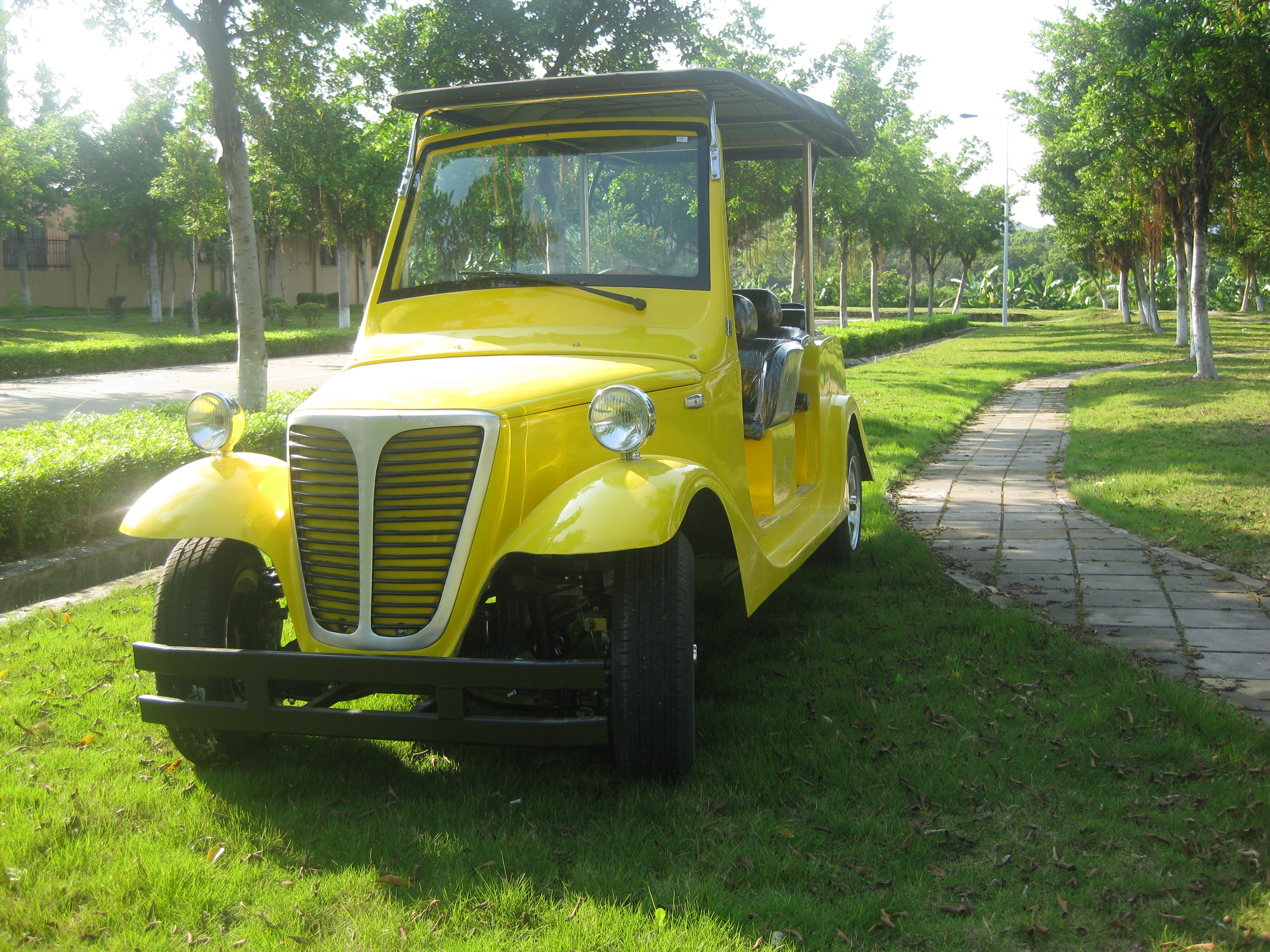 供應(yīng)6座老爺車大豐和 價(jià)格  觀光車 電動(dòng)車 配置高 *惠 售后服務(wù)網(wǎng)完善