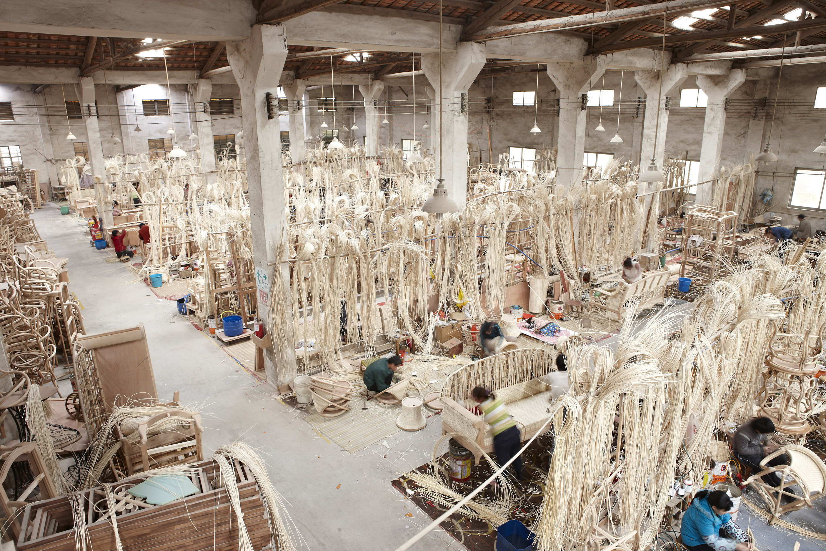 供應藤木吊椅 藤椅生產(chǎn)廠家 藤家具批發(fā)價格