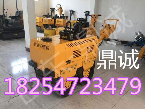 供應3噸半單輪土方座駕振動壓路機