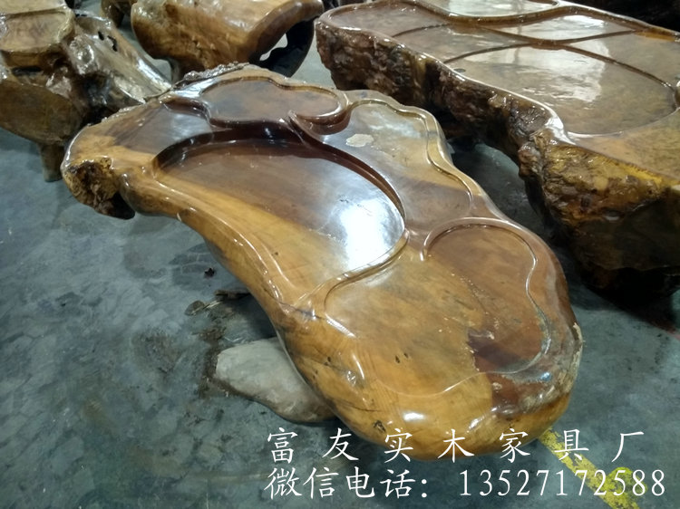 供應(yīng)楠木茶幾根雕黃金樟根雕茶幾