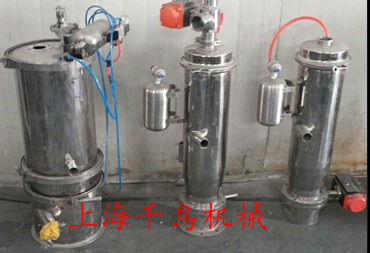 供應全自動石墨加料機