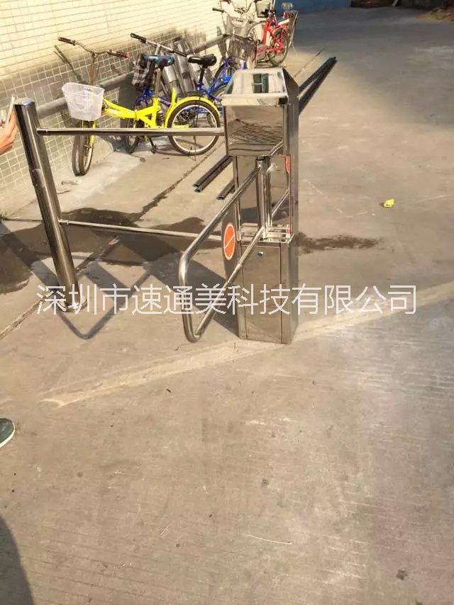 供應超市入口感應門 商場自動進出口門 超市入口自動感應門 導向門 單向門 進出口器 門禁機