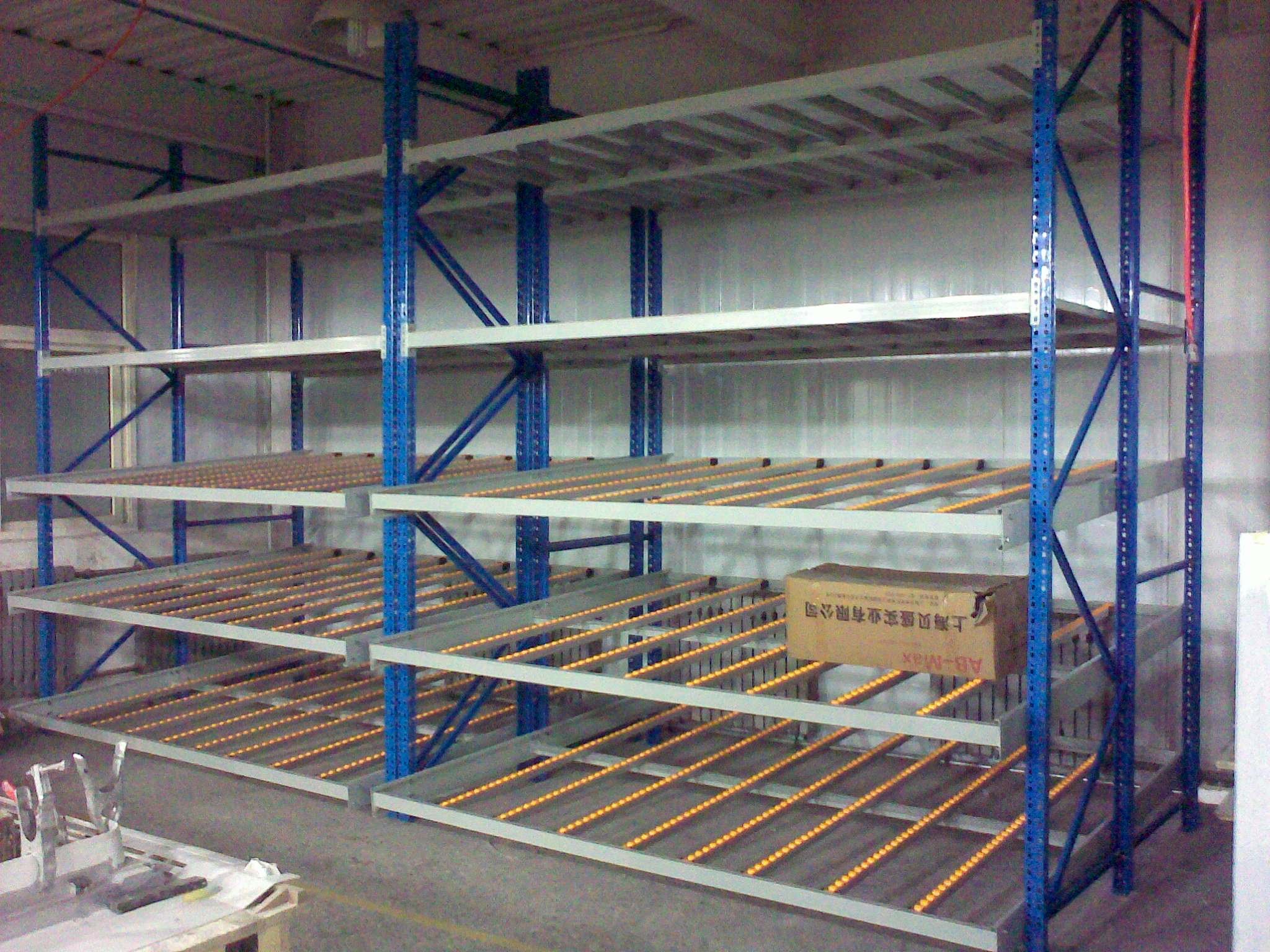 山東倉儲輕型貨架，臨沂倉儲輕型貨架廠家報(bào)價(jià)，倉儲輕型貨架