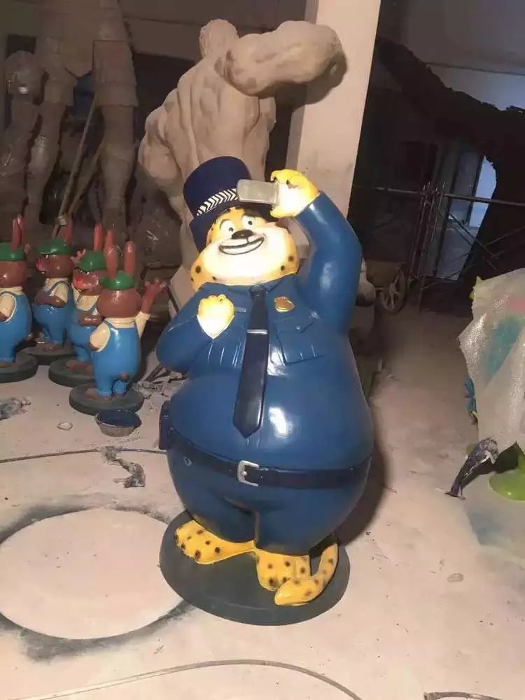 供應(yīng)用于的五一瘋狂動物城人物模型出租兔朱迪