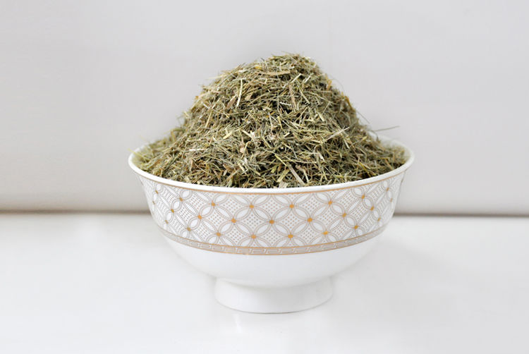 批發(fā)牛羊豬鹿飼料的批發(fā)東北羊草粉 特價(jià)牛羊豬鹿草粉 育肥草粉