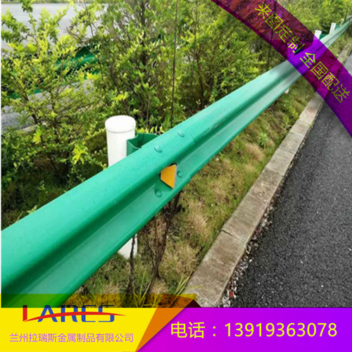 供應寧夏公路護欄價格，吳忠波形護欄廠家 吳忠波形護欄板，防撞護欄板廠家