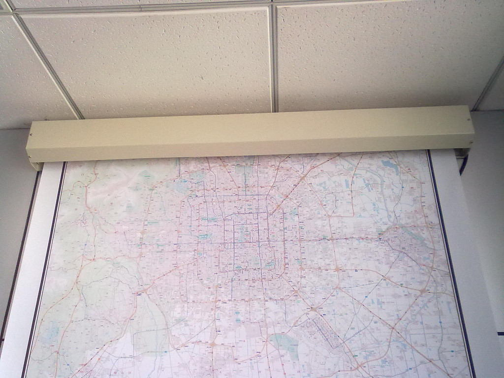 供應(yīng)電動(dòng)卷軸 電動(dòng)背景幕布卷軸