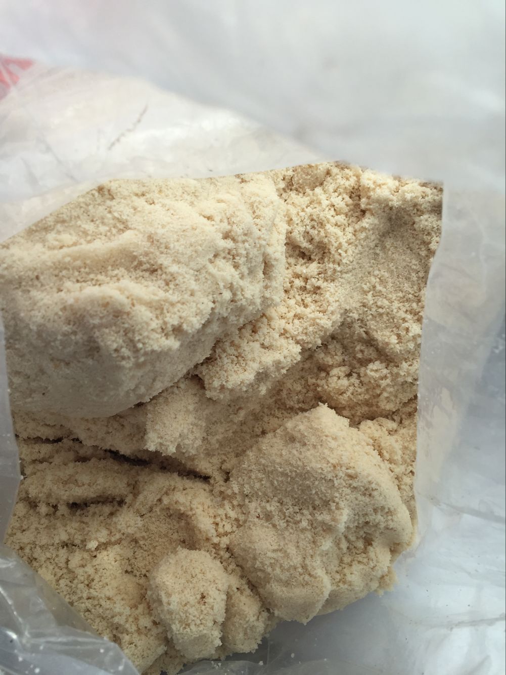 供應用于農業(yè)的微黃色結晶副產氯化銨