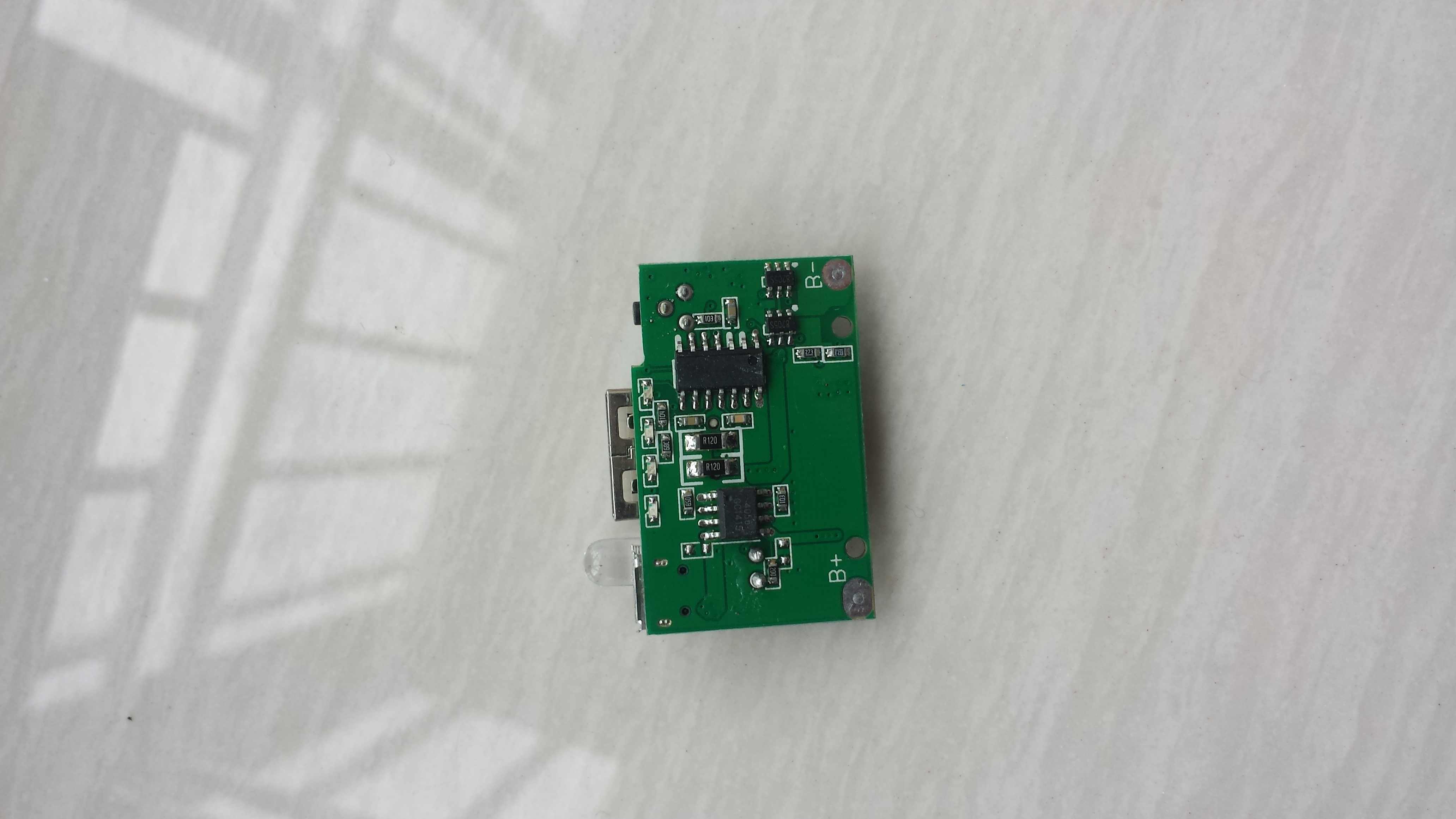 供應(yīng)用于小型按摸的供應(yīng)小型按摸器用IC