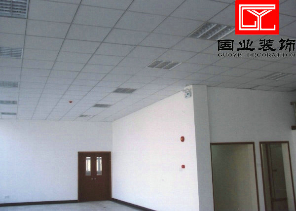 供應(yīng)用于裝修裝飾的輕鋼龍骨隔斷隔墻 上海浦東工廠吊頂裝修 外高橋廠房隔墻隔斷