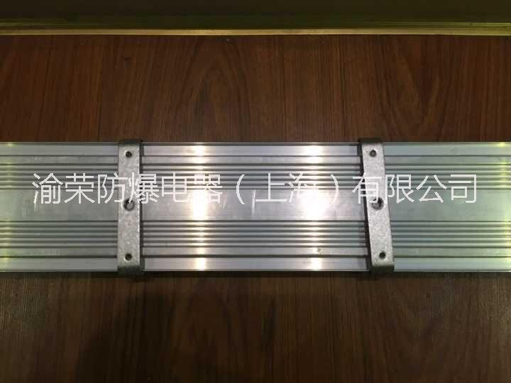 供應上海市徐匯區(qū)專業(yè)LED三防熒光燈  LED三防熒光燈定制