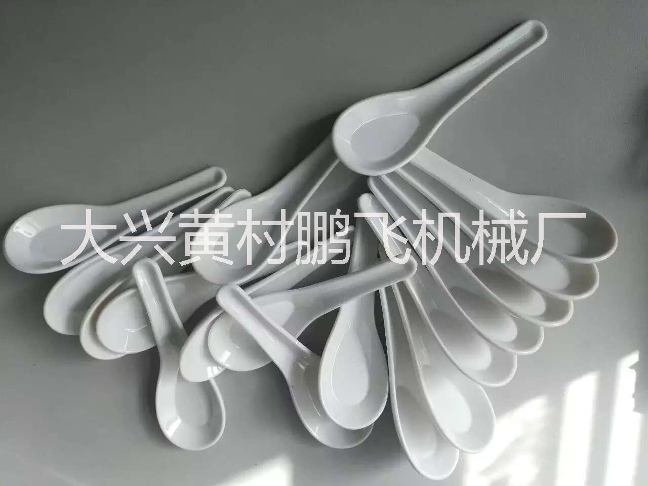 供應(yīng)用于餐具勺子的永遠(yuǎn)摔不壞的仿瓷勺