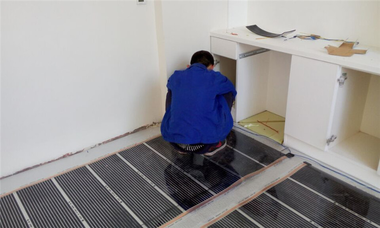 供應(yīng)用于各種場(chǎng)所采暖的閉生電地暖設(shè)計(jì)*地暖安裝