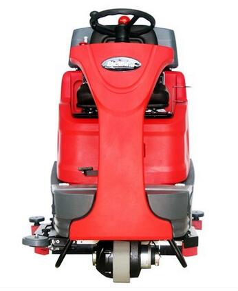 供應(yīng)常州克力威駕駛式洗地機大型洗地機