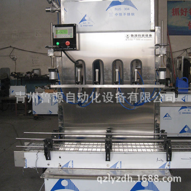 供應(yīng)山東防凍液灌裝機(jī)青州產(chǎn)品