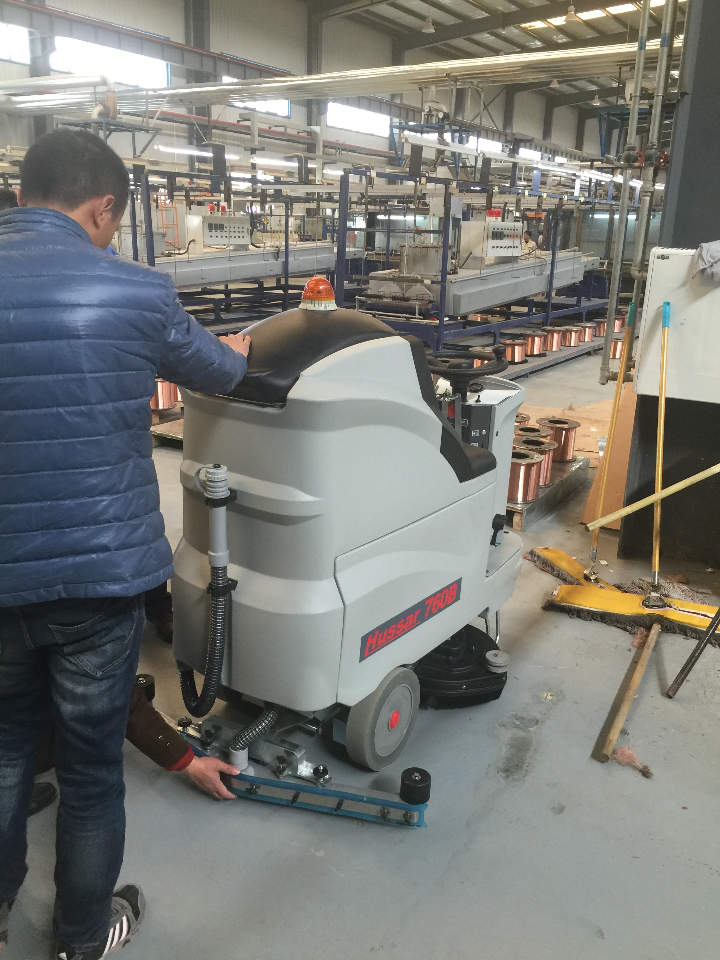 烏魯木齊駕駛式掃地機