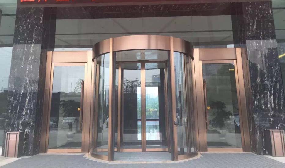 供應(yīng)蘭州銅旋轉(zhuǎn)門*報(bào)價(jià)、蘭州銅旋轉(zhuǎn)門廠家直銷