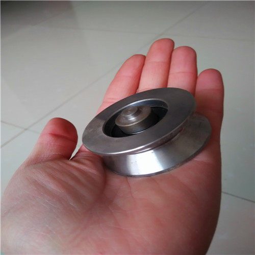 供應用于工業(yè)設(shè)備的廣東塑料滑輪廠家 槽輪價格 U型槽輪 精密滑輪專業(yè)生產(chǎn)廠家