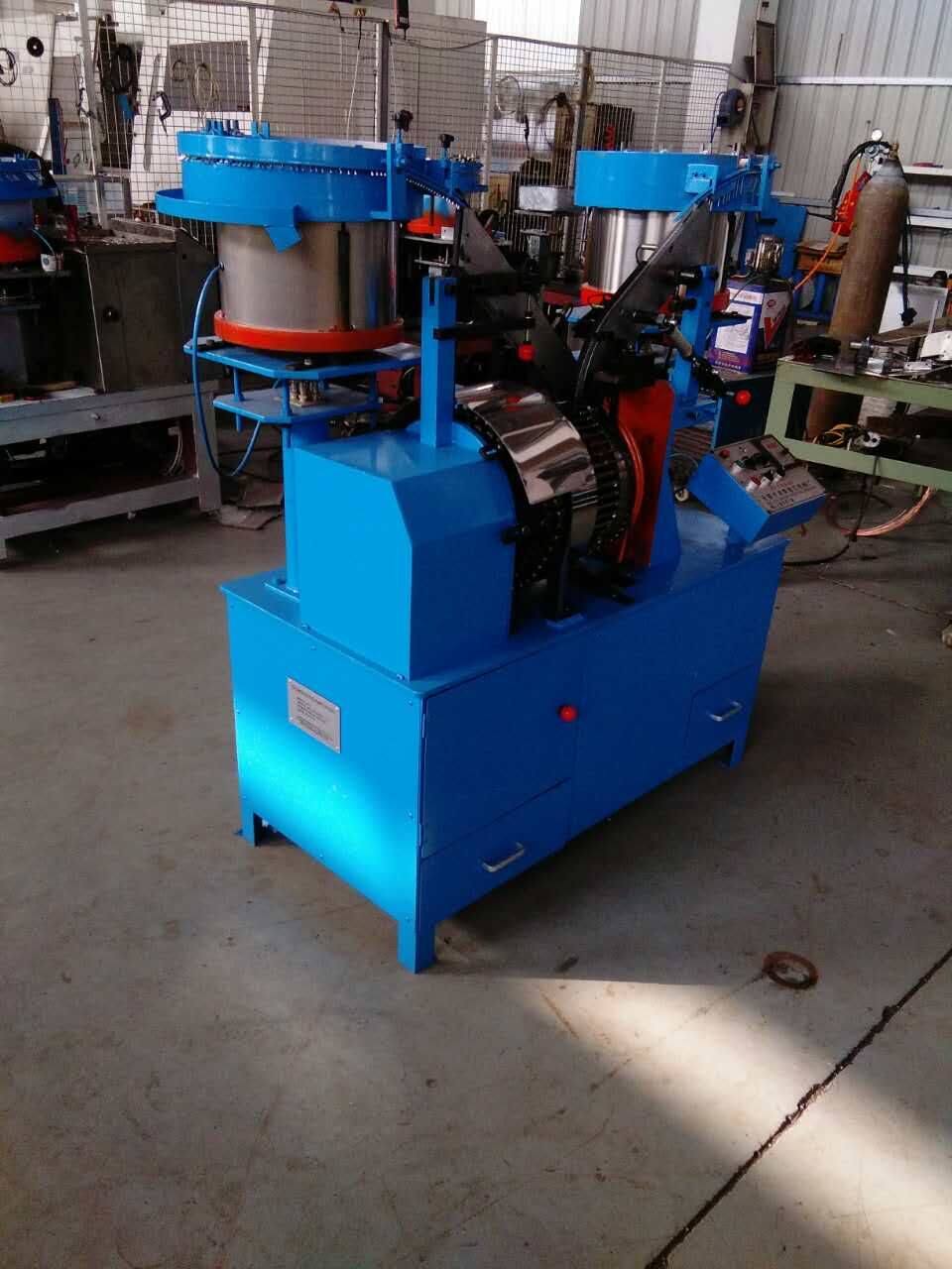 供應(yīng)無錫鉚釘機/鉚釘機制造商/供應(yīng)商 無錫鉚釘機制造商/供應(yīng)商