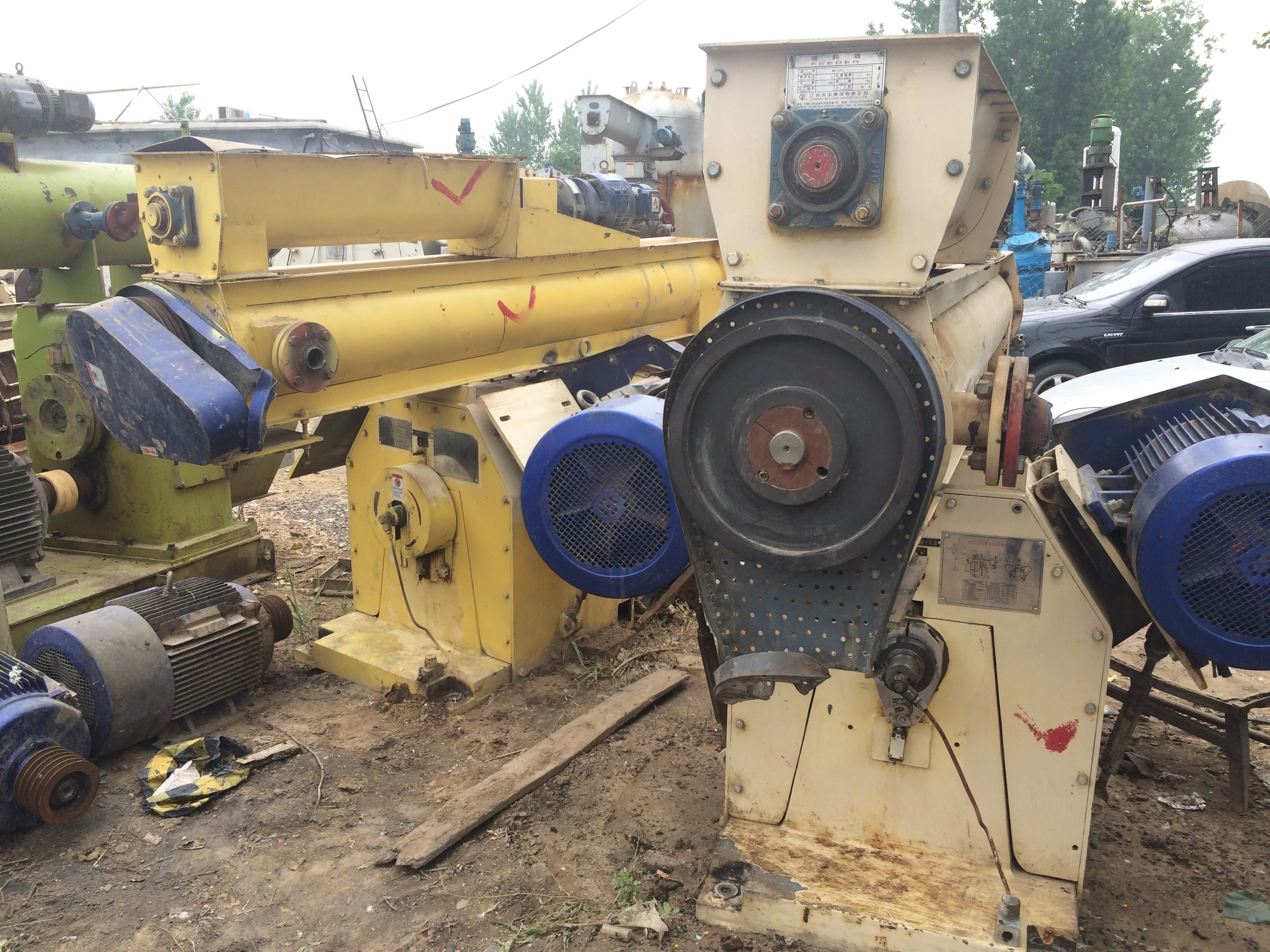 350、420型飼料顆粒機(jī)批發(fā)，350、420型飼料顆粒機(jī)批發(fā)電話