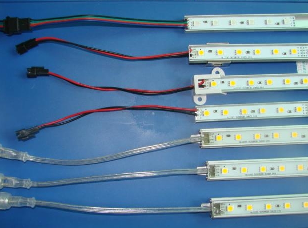 上海/松江smt 電子手工加工 smt貼片 電子廠 手工貼片焊接 上海SMT貼片加工 上海貼片加工 上海專業(yè)貼片加工