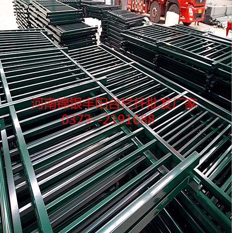 河南鄭州鋅鋼陽臺護(hù)欄    *鋅鋼陽臺圍欄 小區(qū)住宅陽臺柵欄