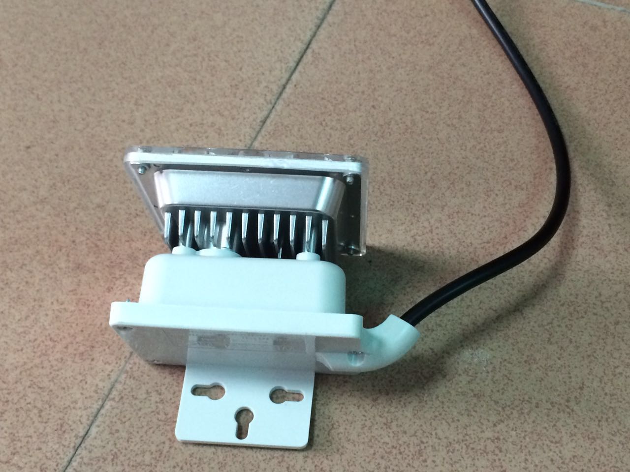 供應(yīng)廣州-電梯井道燈廠廠家直銷┃井道