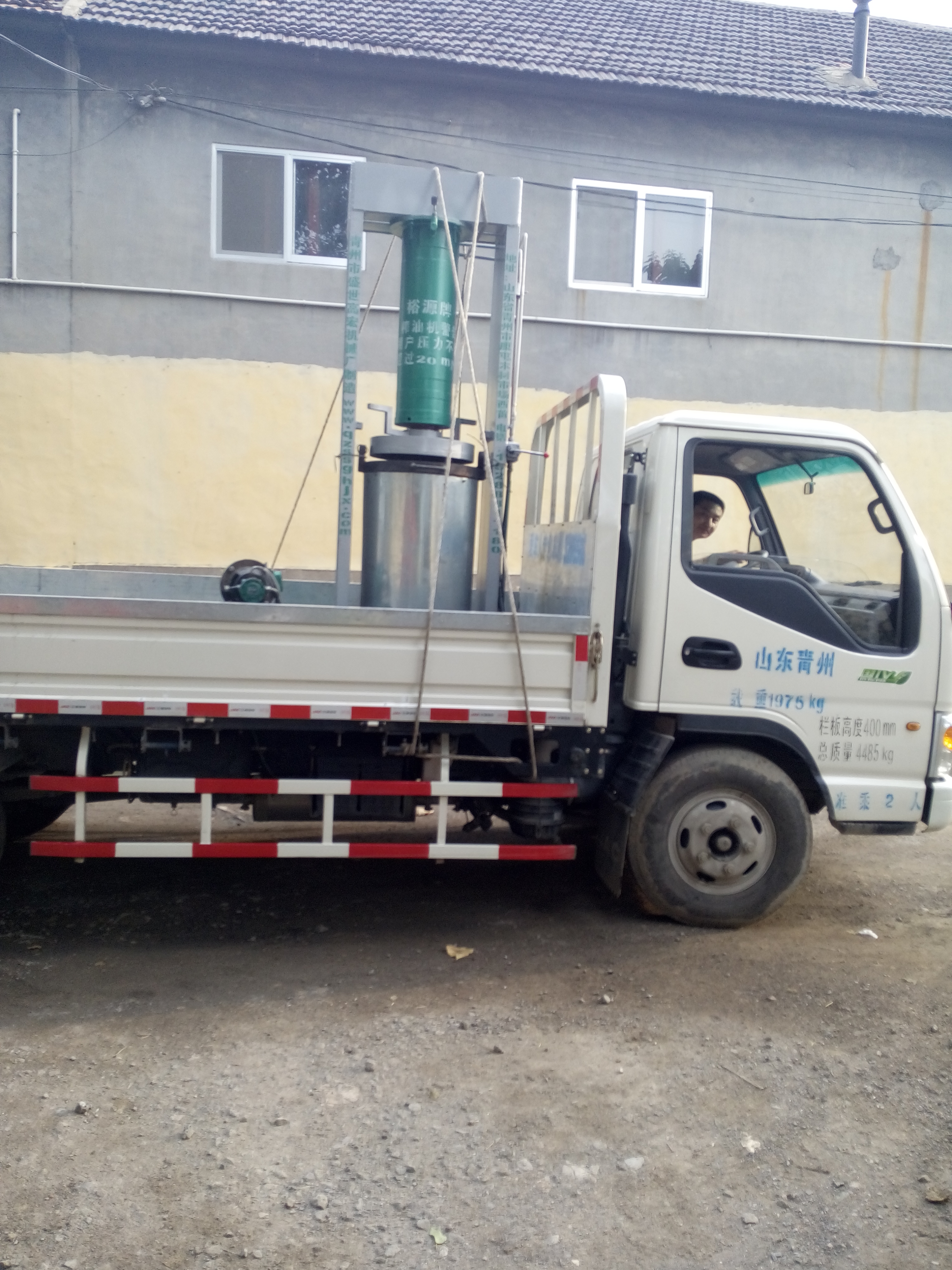 湖北榨油機(jī)，湖北榨油機(jī)生產(chǎn)，湖北榨油機(jī)廠家，湖北榨油機(jī)批發(fā)，湖北榨油機(jī)市場(chǎng)價(jià)，湖北榨油機(jī)廠商