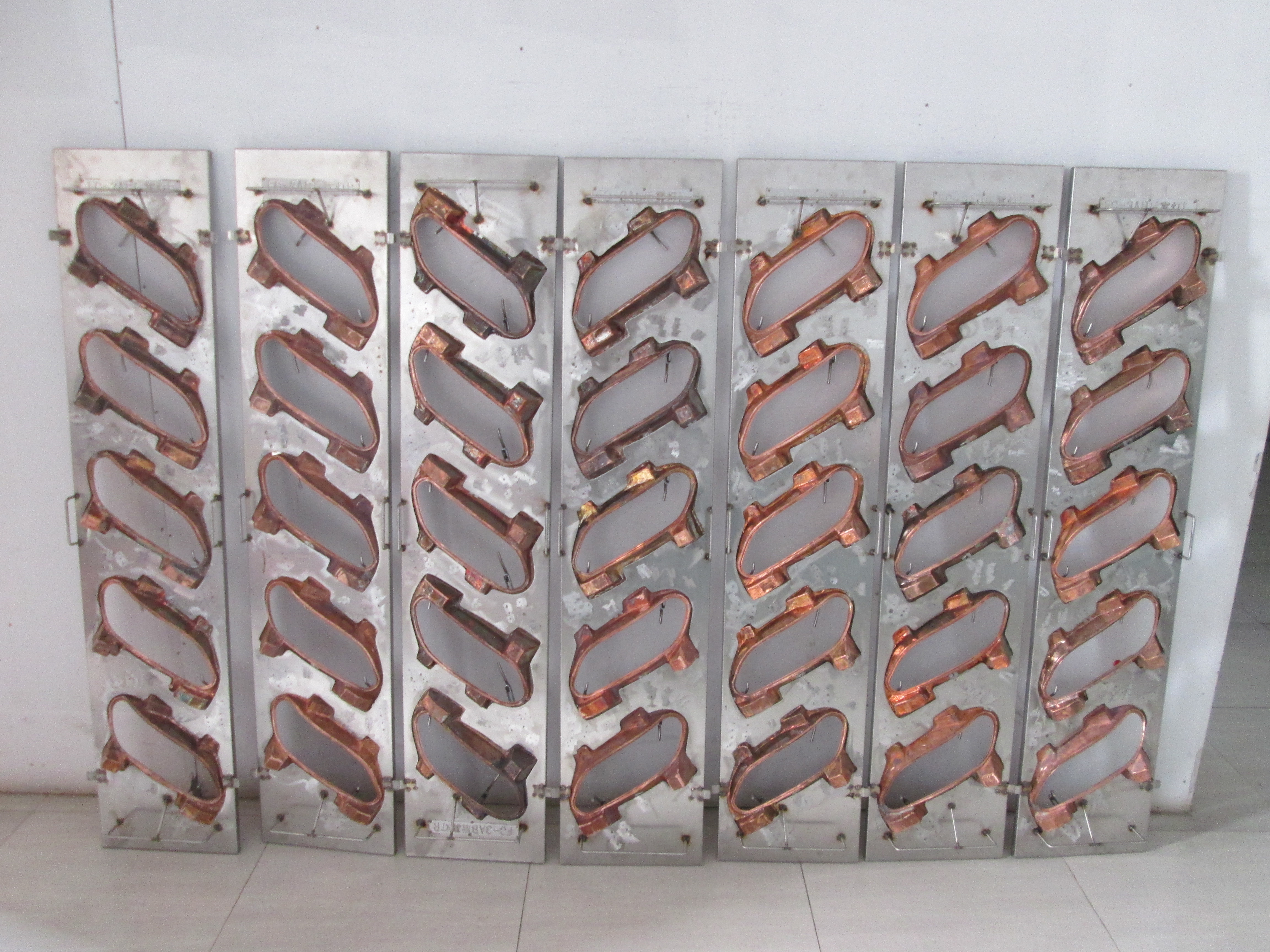 批發(fā)丹陽(yáng)鍍鋁工裝 車燈鍍鋁工裝夾具 面板