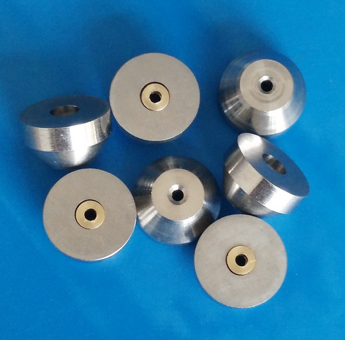 供應(yīng) 高壓水切割帶磨料l不銹鋼寶石噴嘴