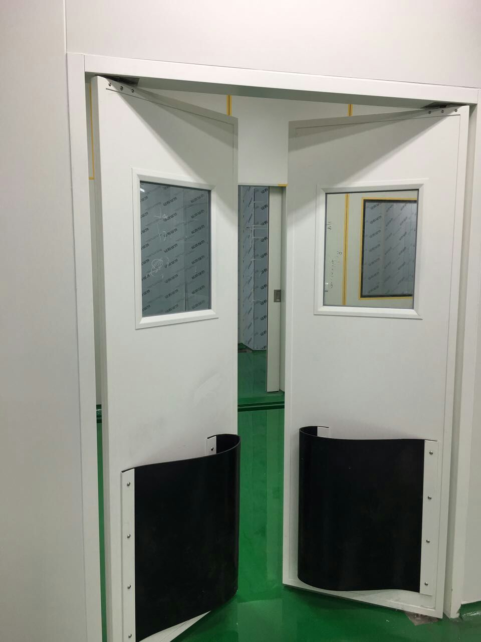 供應(yīng)上海軒源防撞*，檢測(cè)合格，安全放心