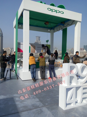 室外真人抓娃娃機(jī)價格