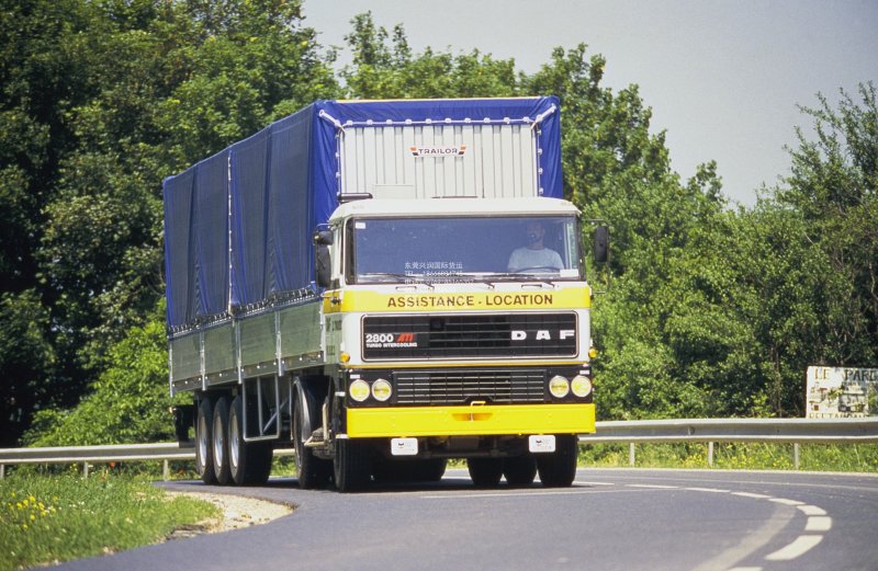 供應(yīng)東莞虎門國際貨代國際陸運(yùn)包稅到門東南亞國際陸運(yùn)泰國越南陸運(yùn)敏感貨電池粉末液體*仿牌服裝全國上門取件全境派送代打包