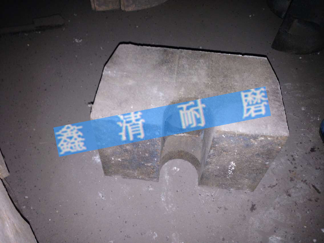 供應(yīng)耐磨孰料錘頭 水泥廠破碎錘