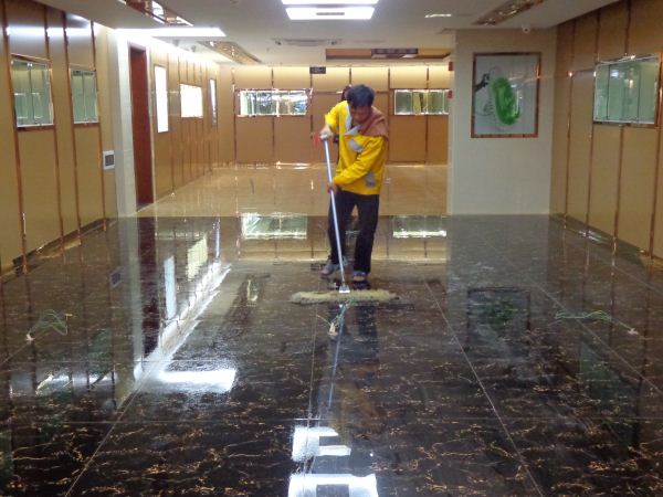 石材翻新養(yǎng)護(hù) 云南昆明石材翻新養(yǎng)護(hù) 石材拋光 石材打磨 石材結(jié)晶硬化處理