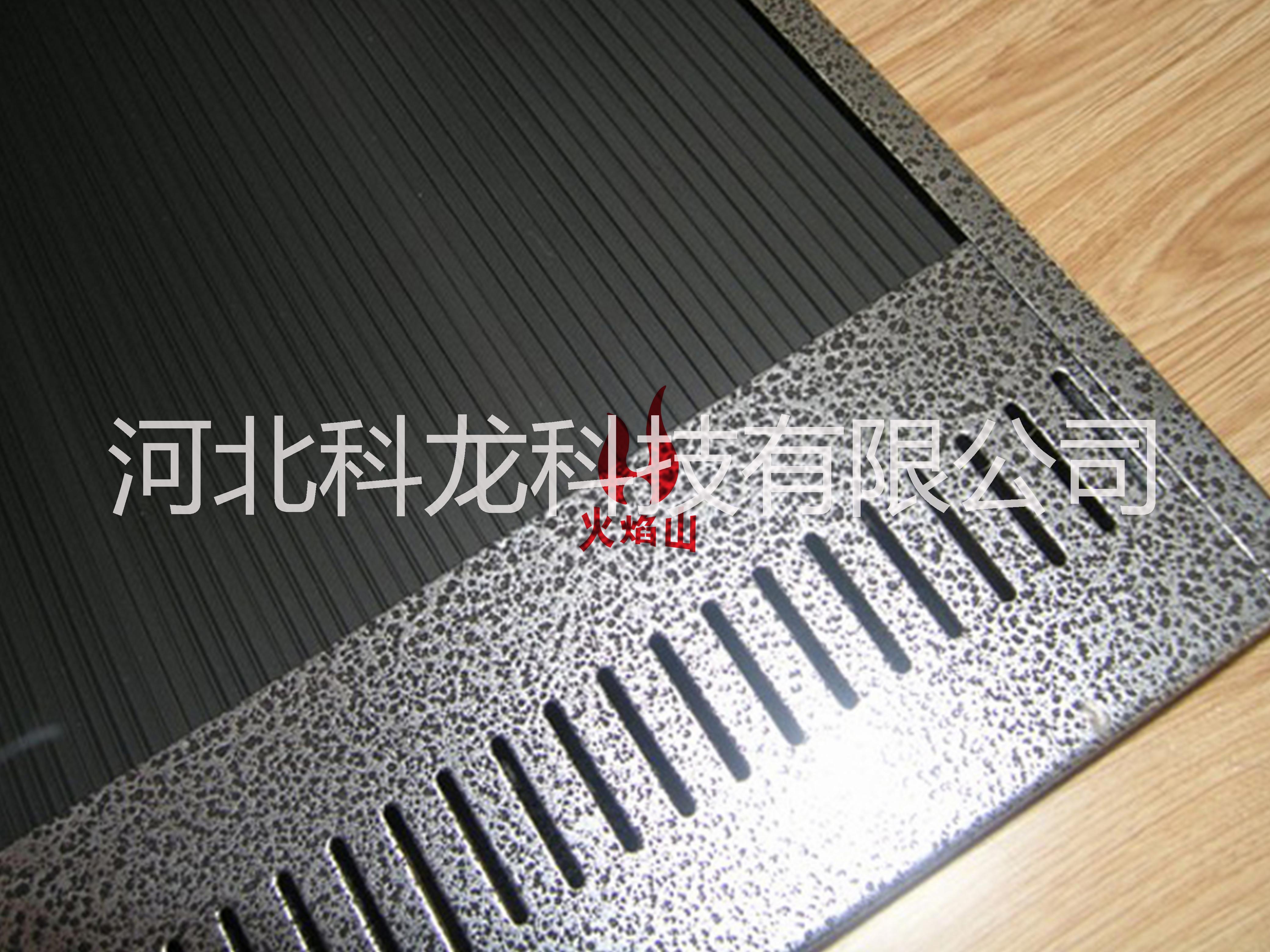 供應(yīng)新疆高溫靜音輻射電熱幕
