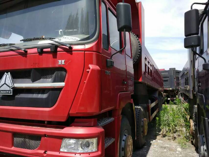 供應(yīng)豪卡336馬力自卸車促銷價(jià)格，豪卡5.6米自卸車價(jià)格，336馬力豪卡自卸車報(bào)價(jià)